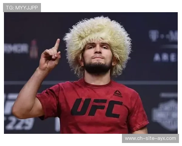 UFC冠军胜利后的“激情瞬间”引发关注:跳笼庆祝事件背后的真相与争议